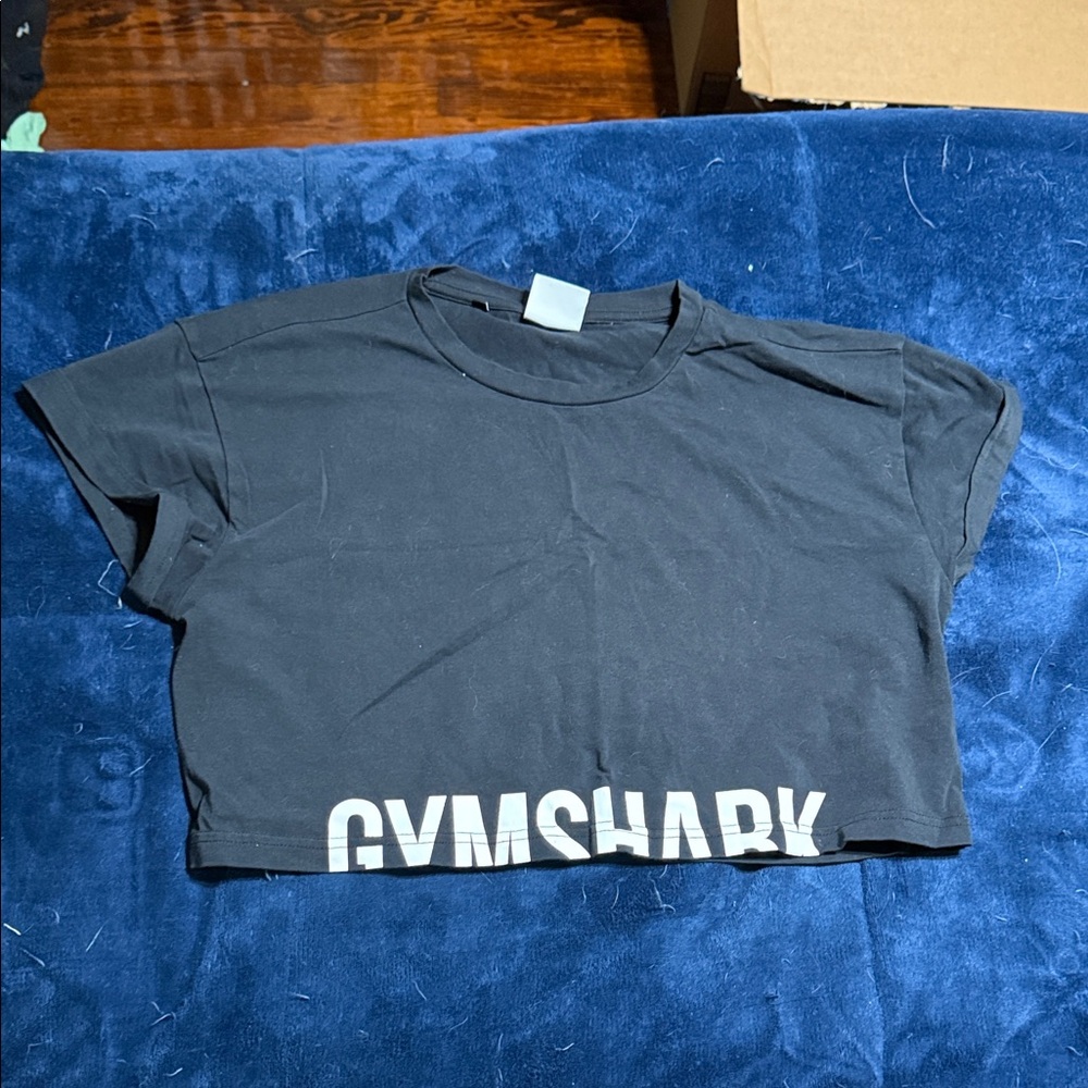 Gymshark black Tee with Logo